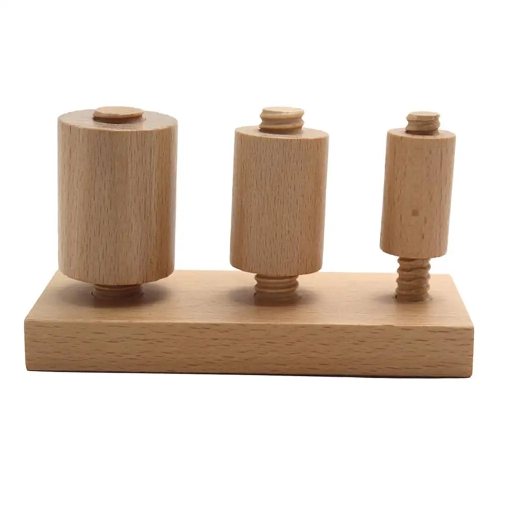 Schraubspiel aus Holz