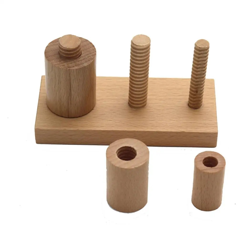 Schraubspiel aus Holz