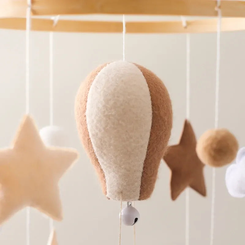 Numi Baby Mobile Wolken und Ballon